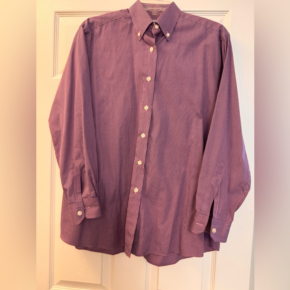 CUSTOM-MADE button down collared long sleeve shirt. Size L.